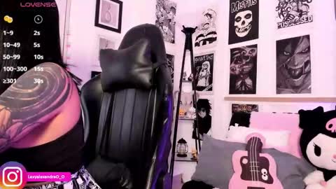 LexyJoyce online show from 11/25/25, 10:32