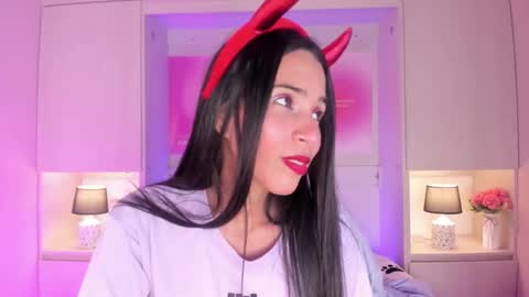 L I A  online show from 01/09/26, 04:15