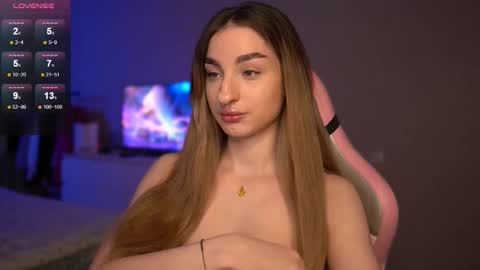 Lexy online show from 10/22/25, 06:40