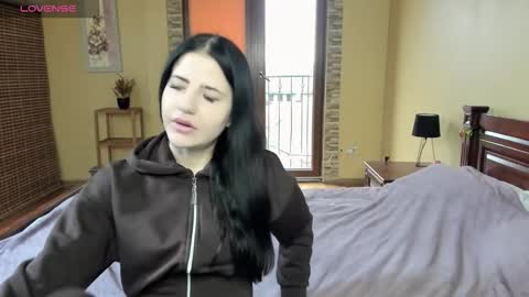 lexyswett online show from 10/15/25, 06:35