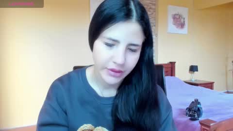 lexyswett online show from 11/18/25, 08:19