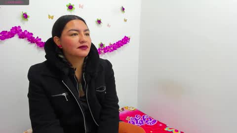 Snapshot of lexyy24_ chatting on 02/18/26, 09:27 lexyy24_ online show from 02/18/26, 09:27