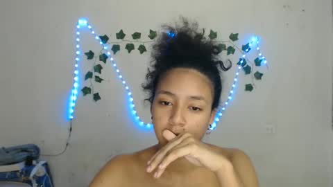 lolita online show from 01/08/25, 04:33