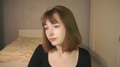 Snapshot of leyla_grace chatting on 06/10/26, 05:18 leyla_grace online show from 06/10/26, 05:18
