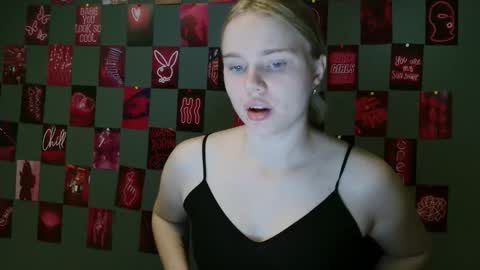 Leyla online show from 09/13/25, 06:02