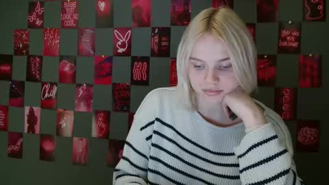 Leyla online show from 09/18/25, 06:37