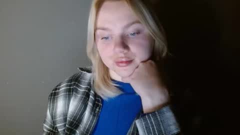 Leyla online show from 02/22/26, 03:40