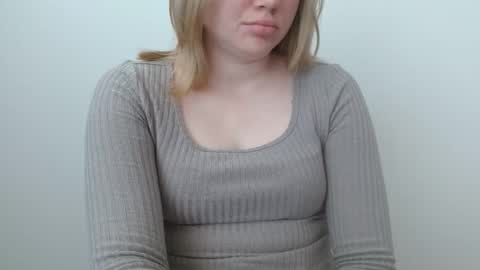 Leyla online show from 05/15/26, 06:31