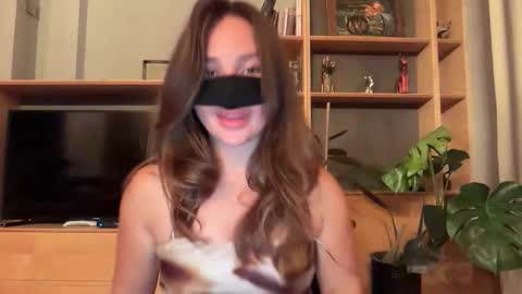 Leyla online show from 09/20/25, 03:13