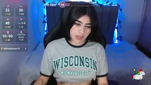 Snapshot of leyla_sans chatting on 01/05/25, 01:13 Leyla online show from 01/05/25, 01:13