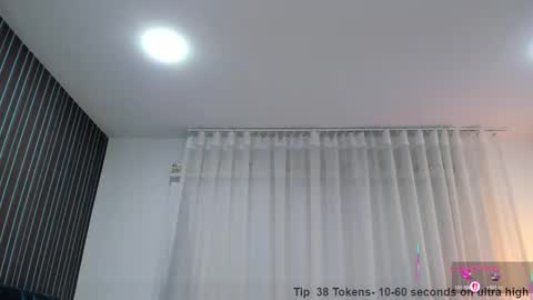 Snapshot of leylacliinton chatting on 10/21/25, 04:30 Leyla online show from 10/21/25, 04:30