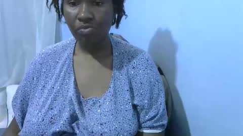 leylapleasure online show from 11/21/25, 01:21