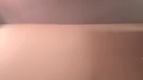 lezie_1 online show from 12/17/25, 07:53