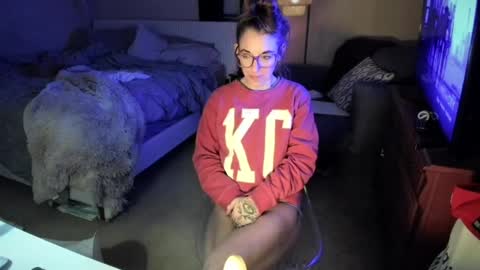 Hornystonerchick online show from 01/04/25, 07:34