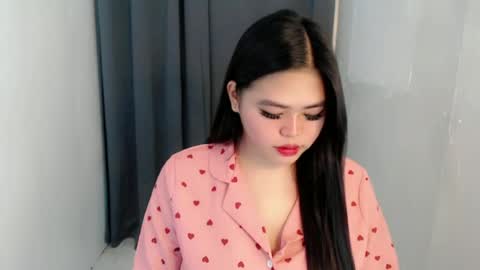 Snapshot of lhara_cumming chatting on 07/01/26, 11:37 LHARA online show from 07/01/26, 11:37