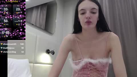 Snapshot of lia__meow chatting on 02/25/25, 12:25 Lia online show from 02/25/25, 12:25