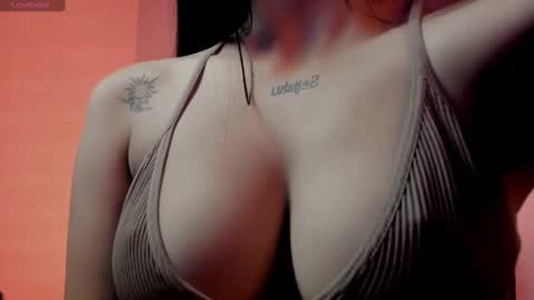 lia__summer online show from 12/20/24, 06:08