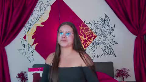 Snapshot of lia_avalon chatting on 06/29/26, 11:54 Lia Avalon online show from 06/29/26, 11:54