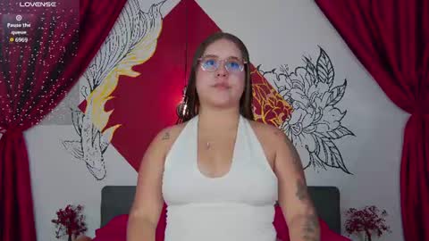 Snapshot of lia_avalon chatting on 07/01/26, 11:45 Lia Avalon online show from 07/01/26, 11:45