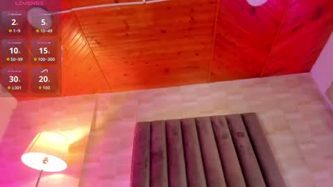 Lia online show from 07/16/26, 12:55