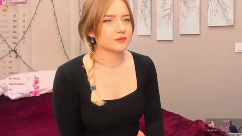 Snapshot of lia_candy_ chatting on 04/15/26, 08:54 Lia online show from 04/15/26, 08:54