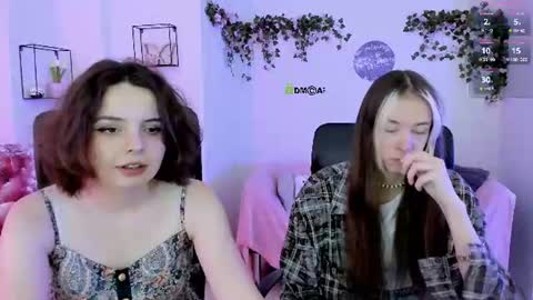 Snapshot of lia_dream_ chatting on 06/27/26, 08:19 lia_dream_ online show from 06/27/26, 08:19