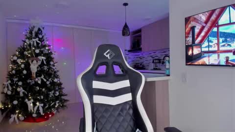 Lia online show from 01/10/26, 04:36