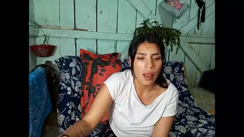 Lia online show from 01/10/25, 05:47