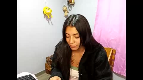 Lia online show from 01/18/25, 01:18