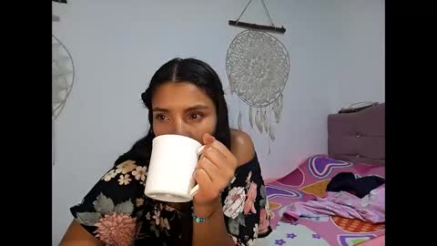 Lia online show from 11/11/25, 03:06