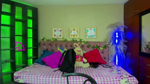 lia online show from 01/17/25, 07:27