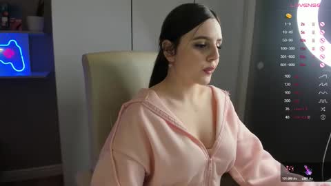 Lia online show from 10/04/25, 01:42