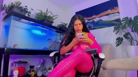 Snapshot of lia_lovelly chatting on 05/12/26, 11:24 lia_lovelly online show from 05/12/26, 11:24