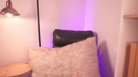 liaa online show from 12/15/25, 09:08