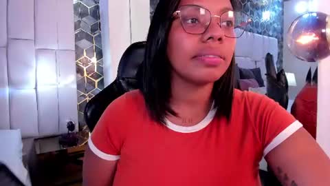 Snapshot of lia_mariana chatting on 06/27/26, 09:09 lia_mariana online show from 06/27/26, 09:09