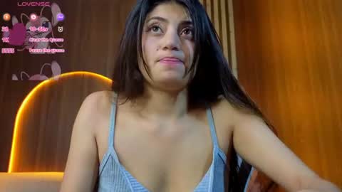 Snapshot of lia_queen_tx chatting on 07/07/26, 06:47 Online 1400 - 2100 online show from 07/07/26, 06:47