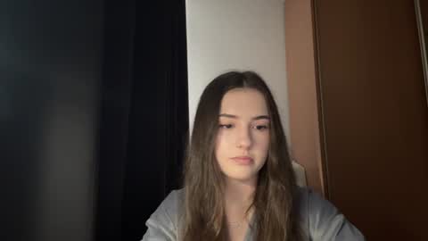 Lia online show from 06/16/26, 07:22