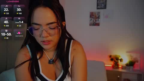 Snapshot of lia_russo_ chatting on 09/23/25, 01:14 Lia  online show from 09/23/25, 01:14