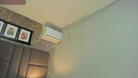 Snapshot of lia_savage chatting on 03/03/26, 01:17 online show from 03/03/26, 01:17