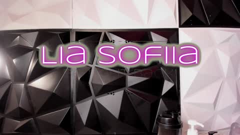 lia_sofiia online show from 01/01/25, 04:39