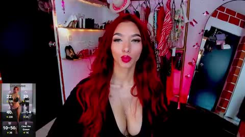 Snapshot of lia_tayllor1 chatting on 02/18/25, 07:41 ExXxotic online show from 02/18/25, 07:41