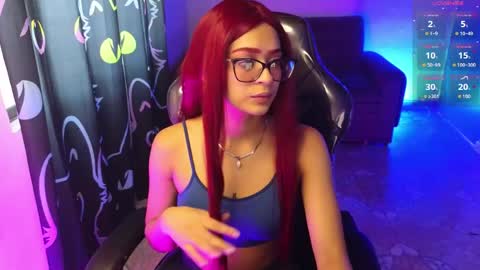 lia_varel online show from 05/16/26, 01:54
