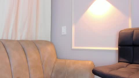 Snapshot of lia_walton__ chatting on 09/11/25, 12:16 liz walton online show from 09/11/25, 12:16