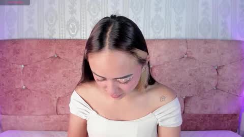 Liaa online show from 09/25/25, 03:54