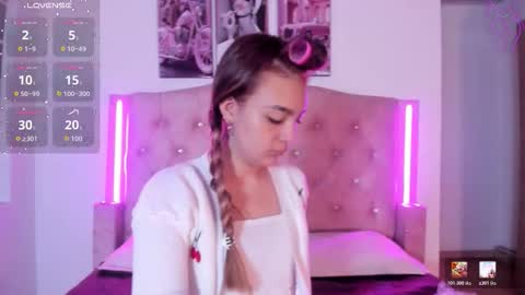 Lia  online show from 01/13/26, 11:04