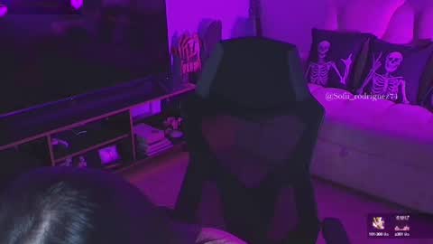 Snapshot of liaa_rodriguezz chatting on 02/23/25, 01:57 Liaa  online show from 02/23/25, 01:57