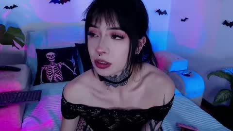 Snapshot of liaa_rodriguezz chatting on 10/01/25, 11:11 Liaa  online show from 10/01/25, 11:11