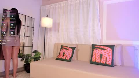 Lia online show from 04/13/26, 12:32