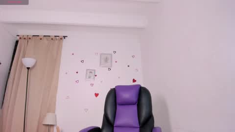 liaa moretzz online show from 04/25/26, 12:13
