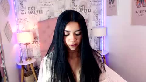 Snapshot of liabunny_ chatting on 07/07/26, 12:09 Lia 3 online show from 07/07/26, 12:09